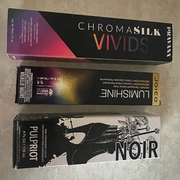 Professional Hair Color - Picture 2 of 11